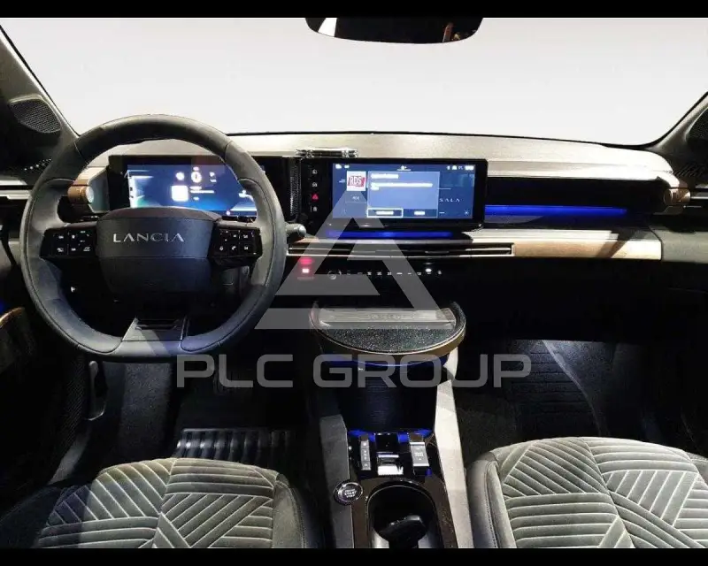 2025 Lancia YPSILON