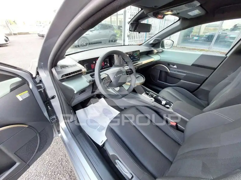 2025 Lancia YPSILON