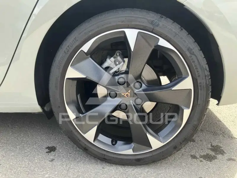 2025 Cupra Leon