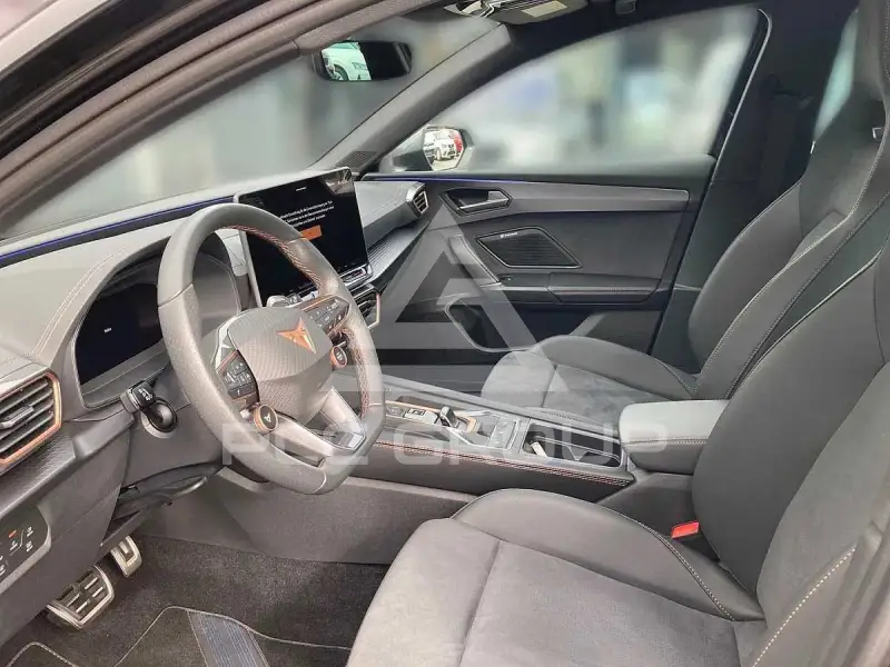 2025 Cupra Leon
