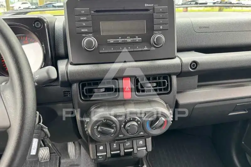 2025 Suzuki Jimny