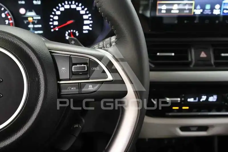 2025 Suzuki SWIFT