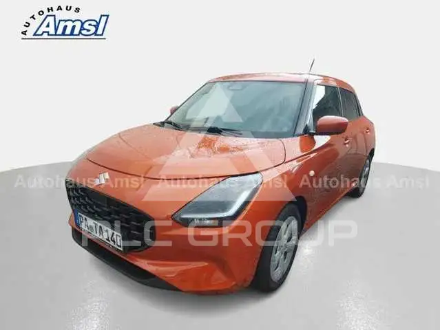 2025 Suzuki SWIFT