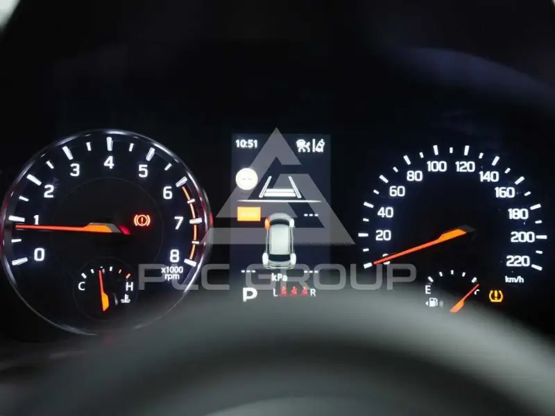2025 Suzuki SWIFT