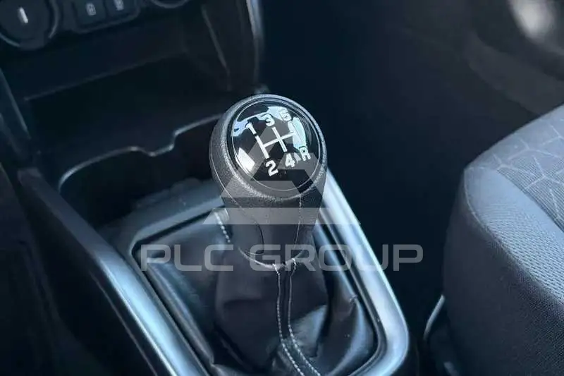 2025 Suzuki SWIFT