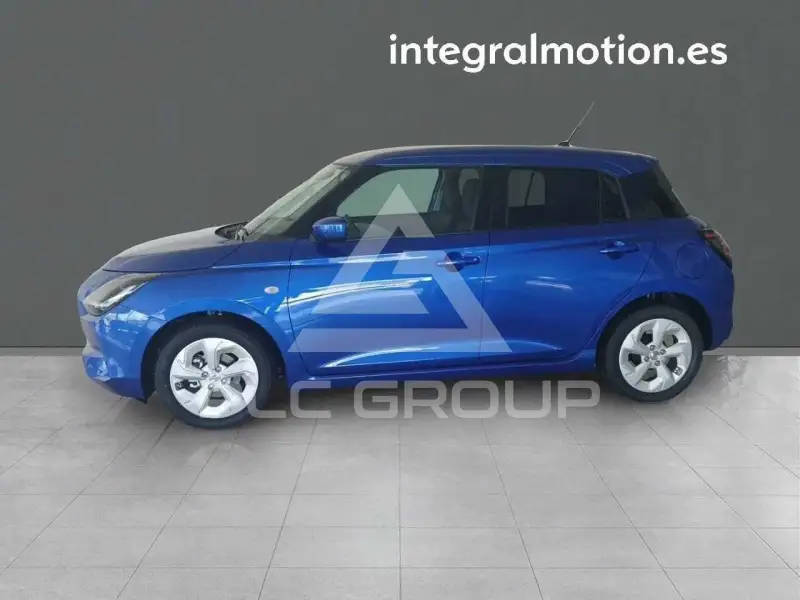 2025 Suzuki SWIFT