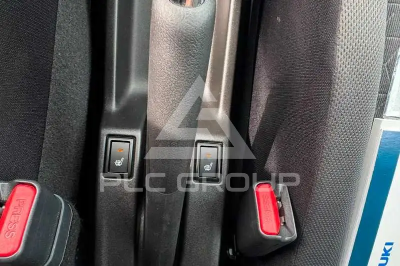 2025 Suzuki SWIFT
