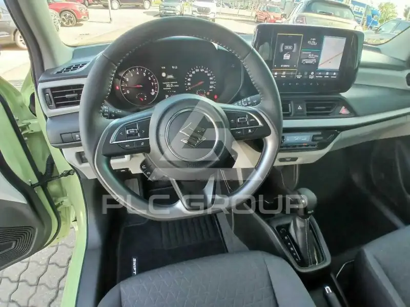 2025 Suzuki SWIFT