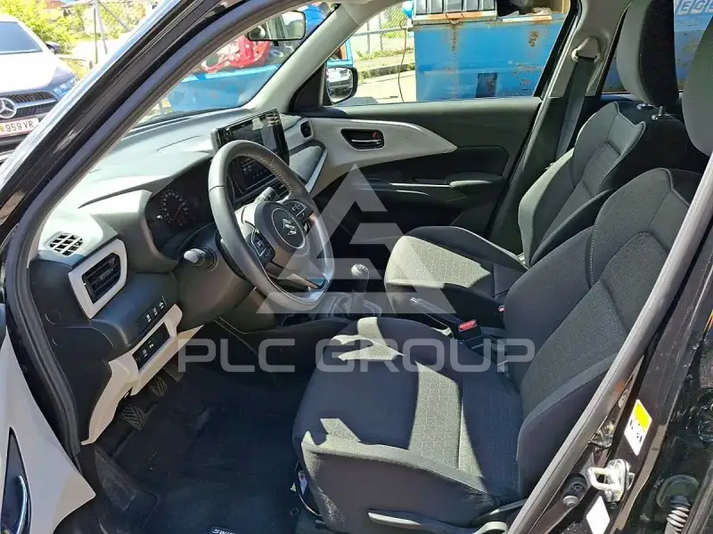 2025 Suzuki SWIFT
