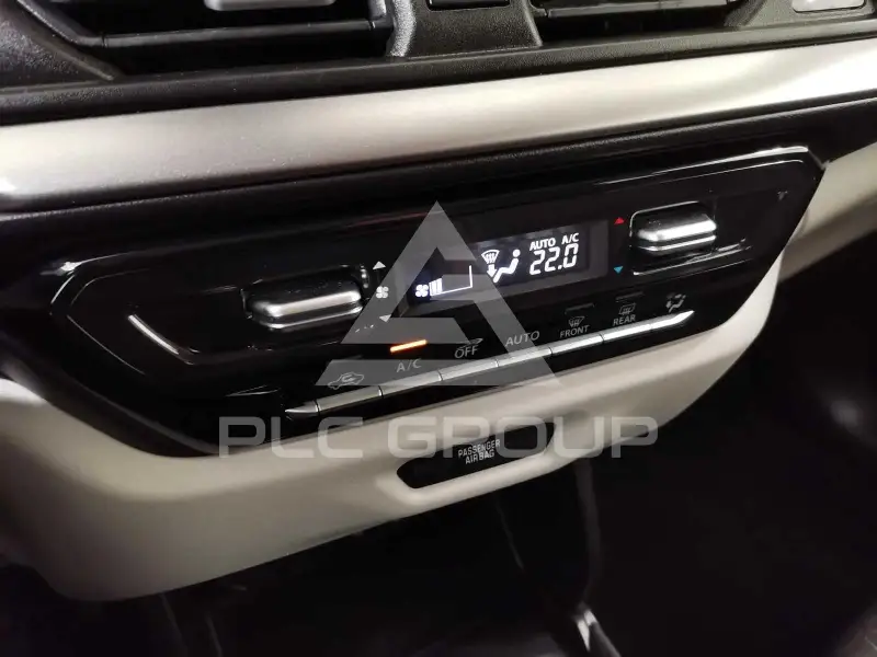 2025 Suzuki SWIFT