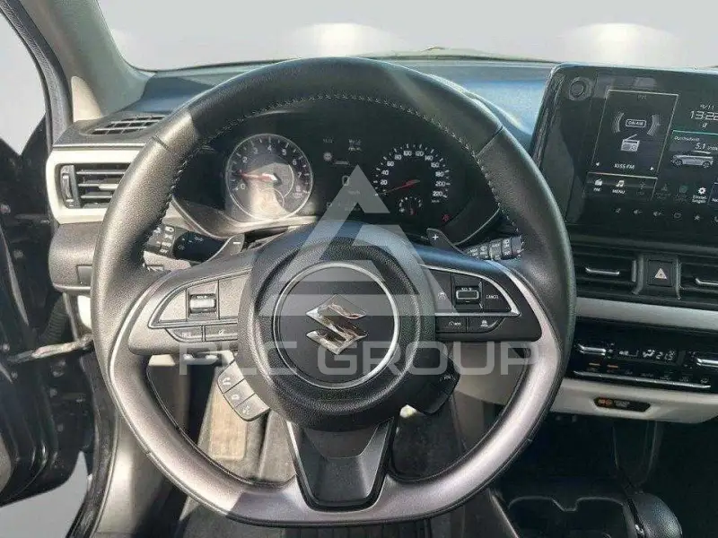 2025 Suzuki SWIFT