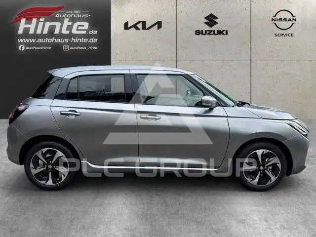 2025 Suzuki SWIFT