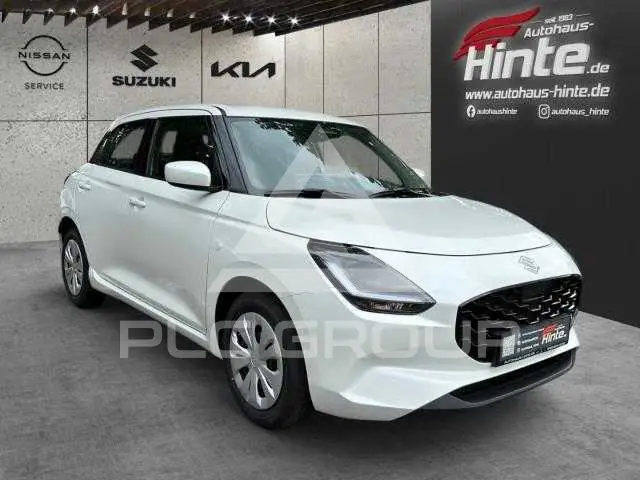 2025 Suzuki SWIFT