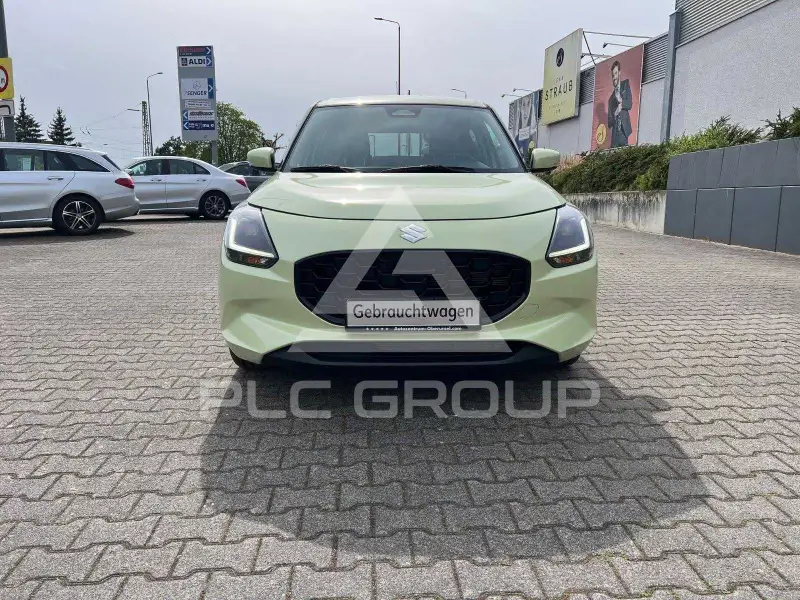 2025 Suzuki SWIFT