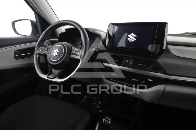 2025 Suzuki SWIFT
