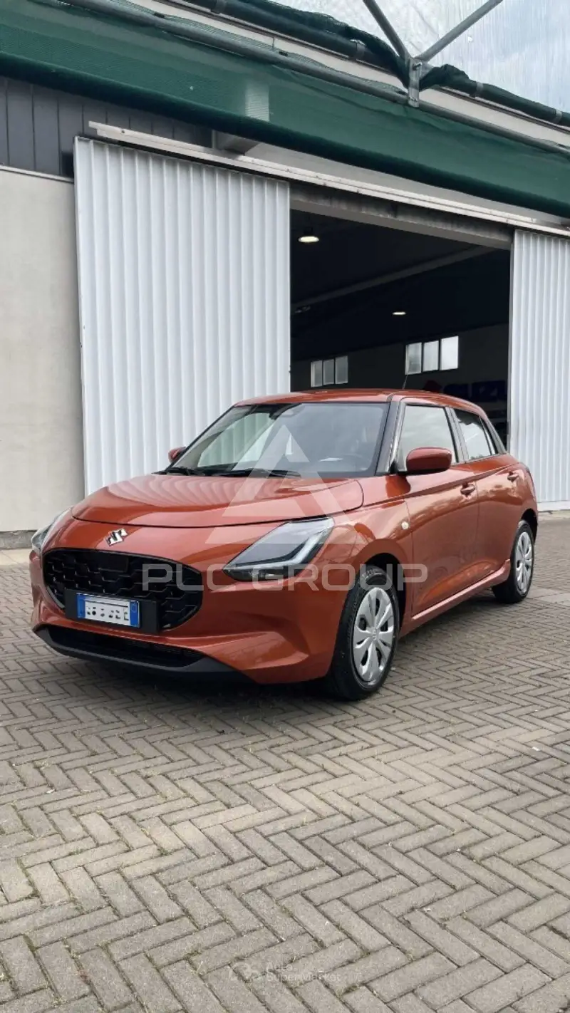 2025 Suzuki SWIFT