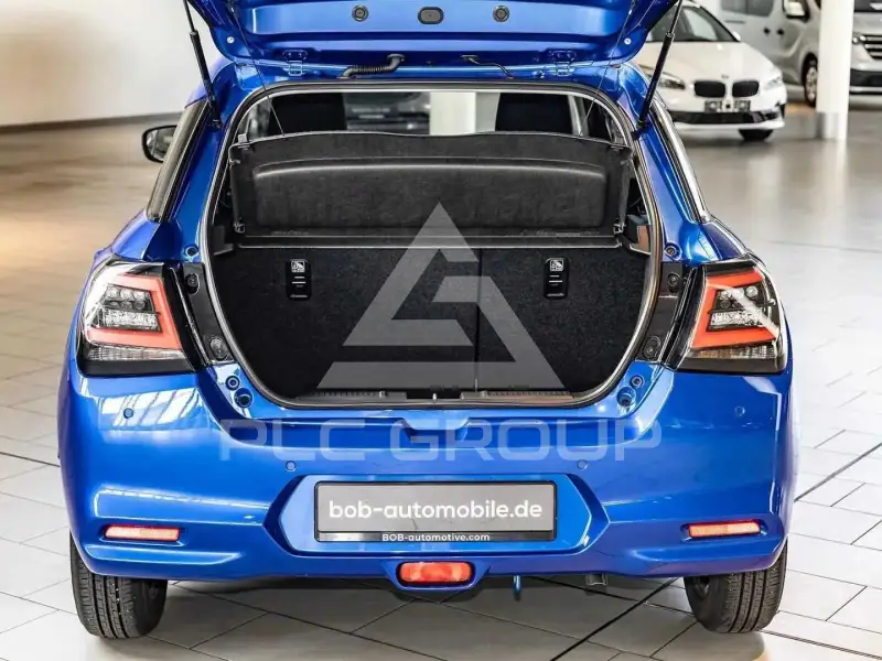 2025 Suzuki SWIFT