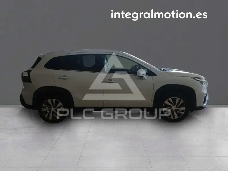 2025 Suzuki 