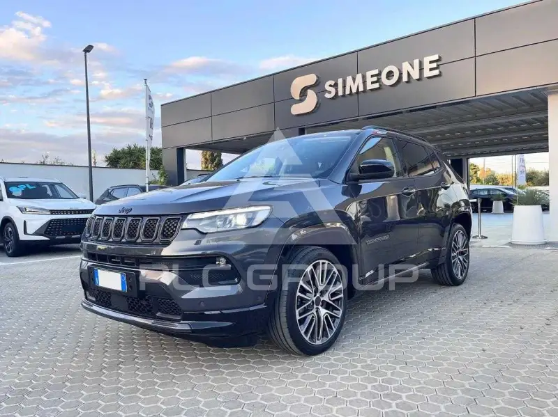 2025 Jeep COMPASS