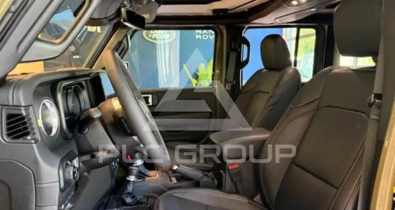2025 Jeep WRANGLER