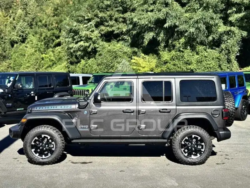 2025 Jeep WRANGLER