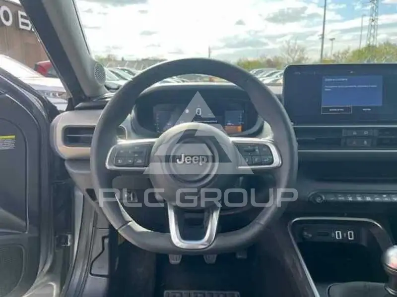 2025 Jeep Avenger