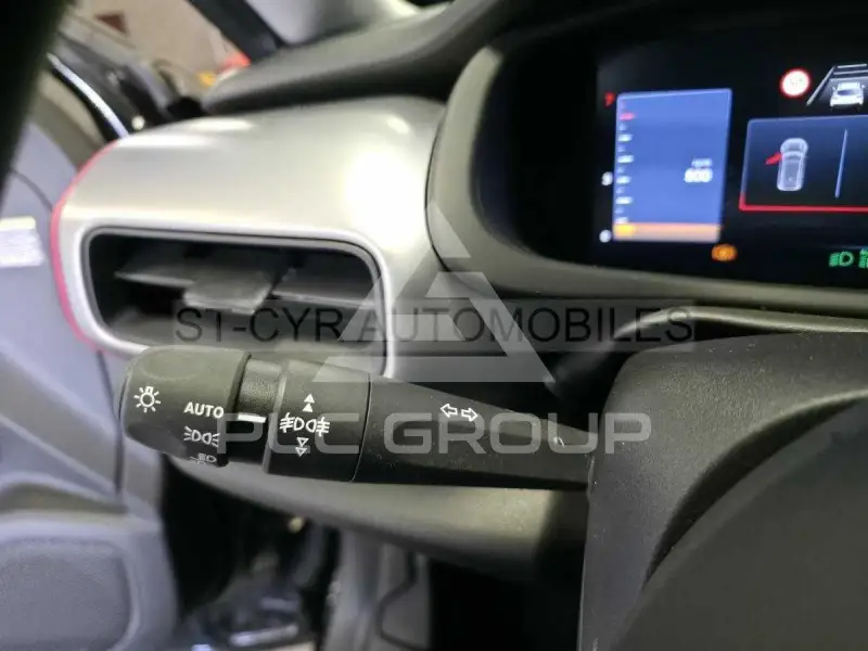 2025 Jeep Avenger