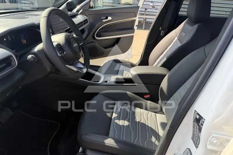 2025 Jeep Avenger