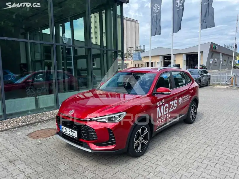 2025 MG ZS