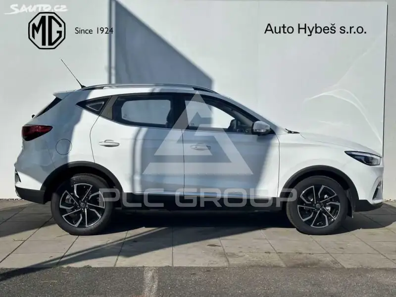2025 MG ZS