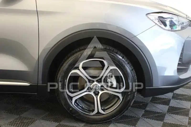 2025 MG ZS