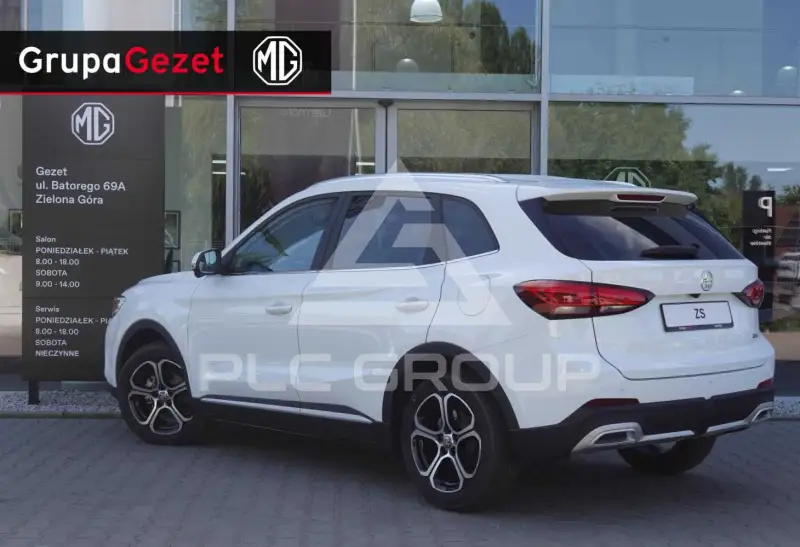 2025 MG ZS