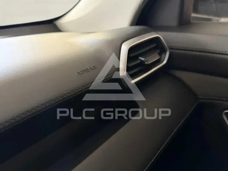 2025 MG ZS