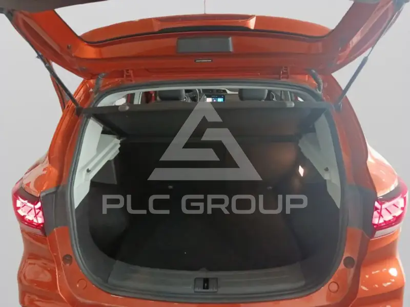 2025 MG ZS