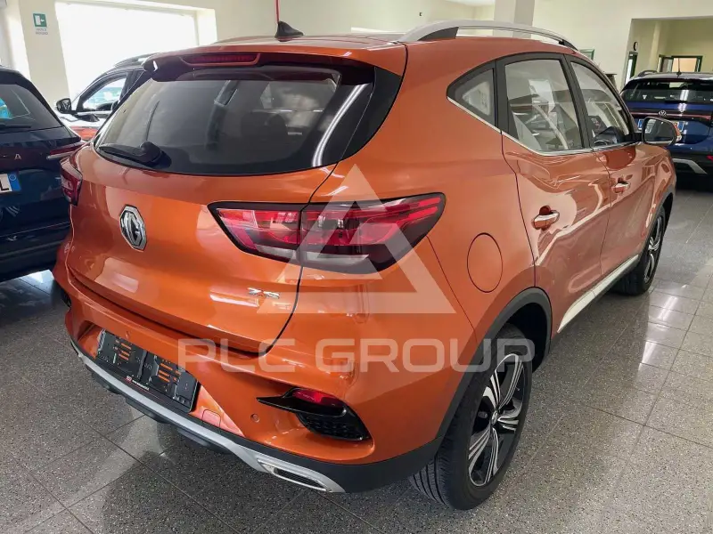 2025 MG ZS