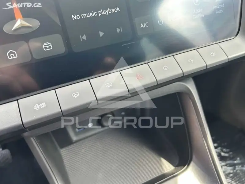 2025 MG ZS
