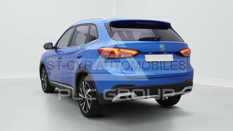 2025 MG ZS
