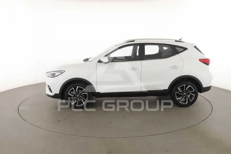 2025 MG ZS