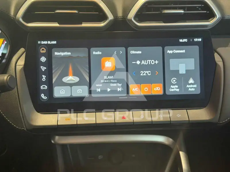 2025 MG ZS