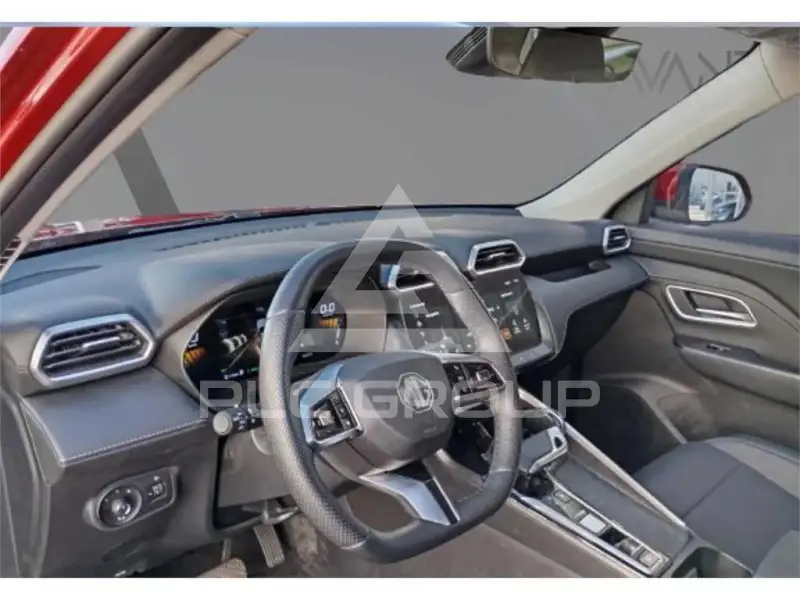 2025 MG ZS