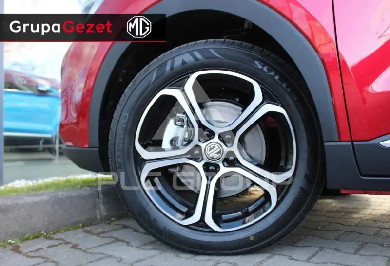 2025 MG ZS