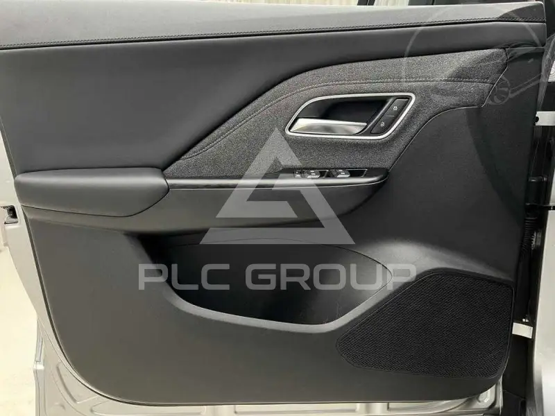 2025 MG ZS
