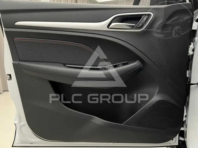 2025 MG ZS