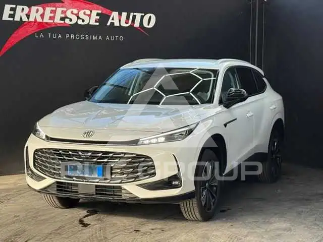 2025 MG 