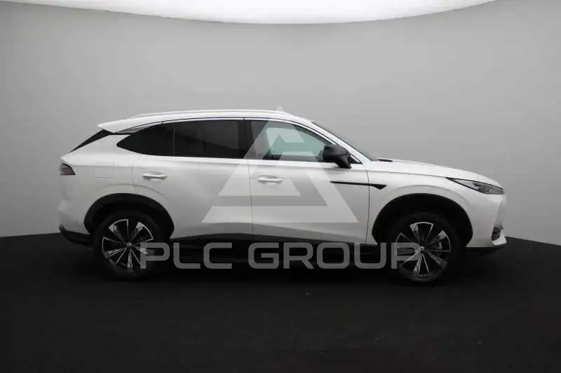 2025 MG Hs