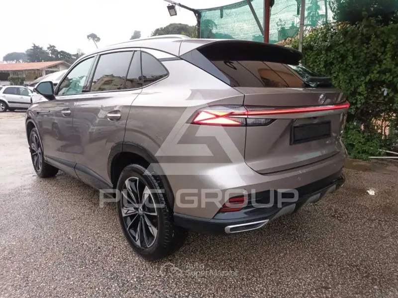 2025 MG 