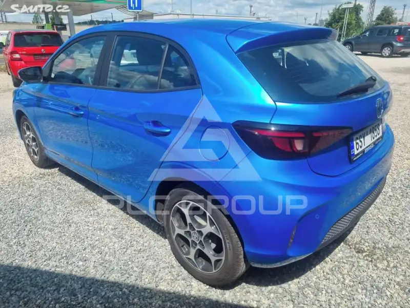 2025 MG MG3