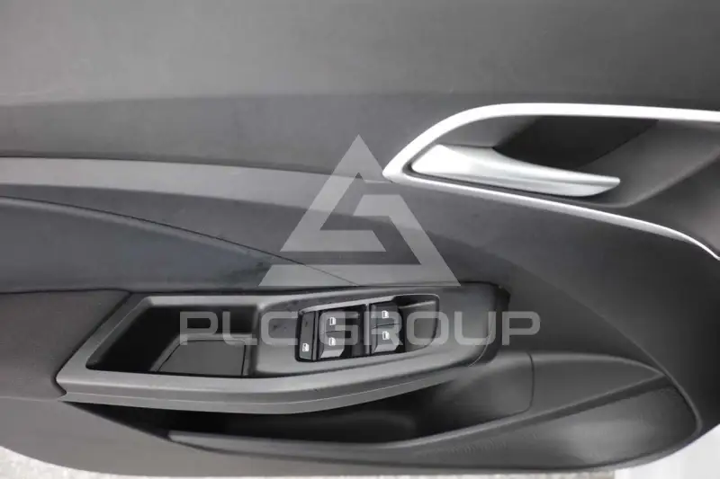 2025 MG MG3