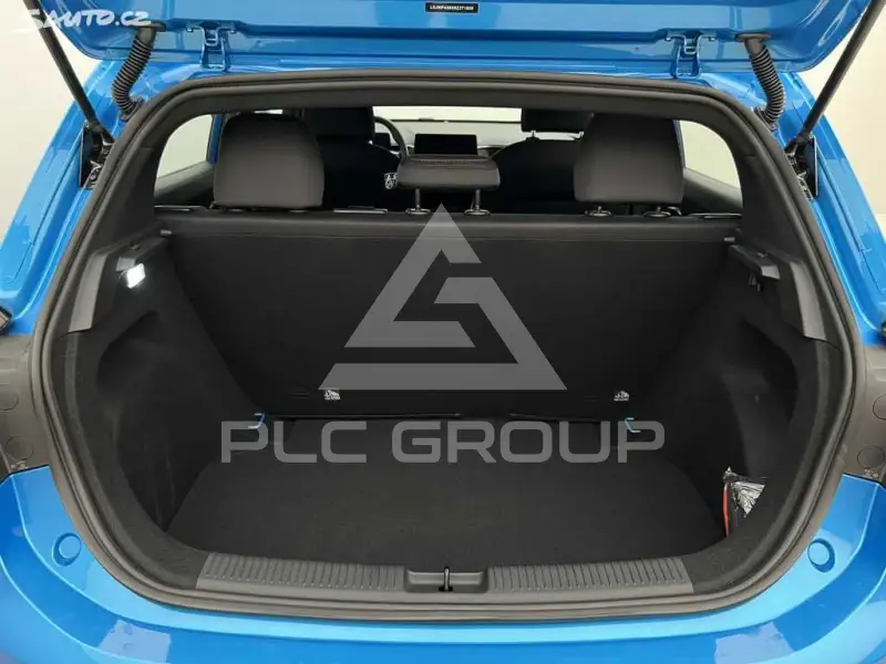 2025 MG MG3