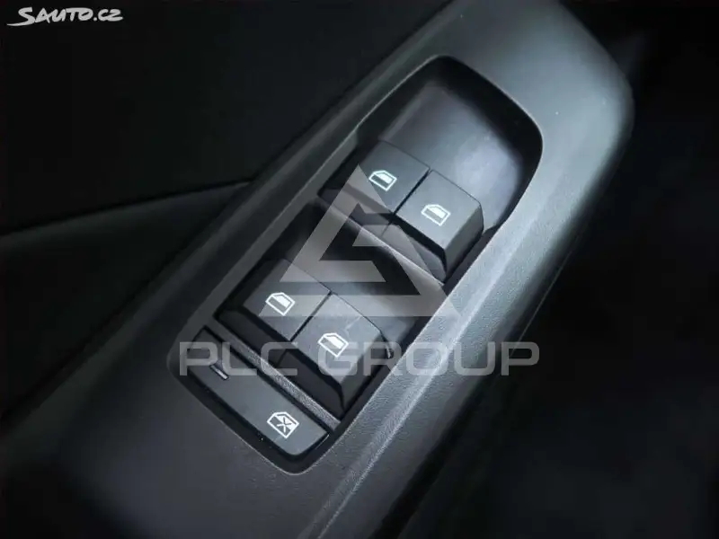 2025 MG MG3
